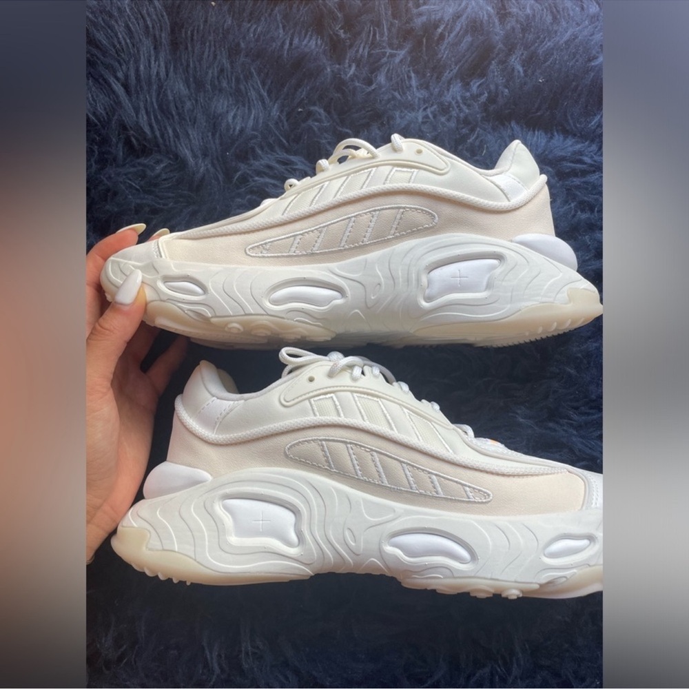 Adidas Cream and Orange Sneakers - Picture 2 of 4